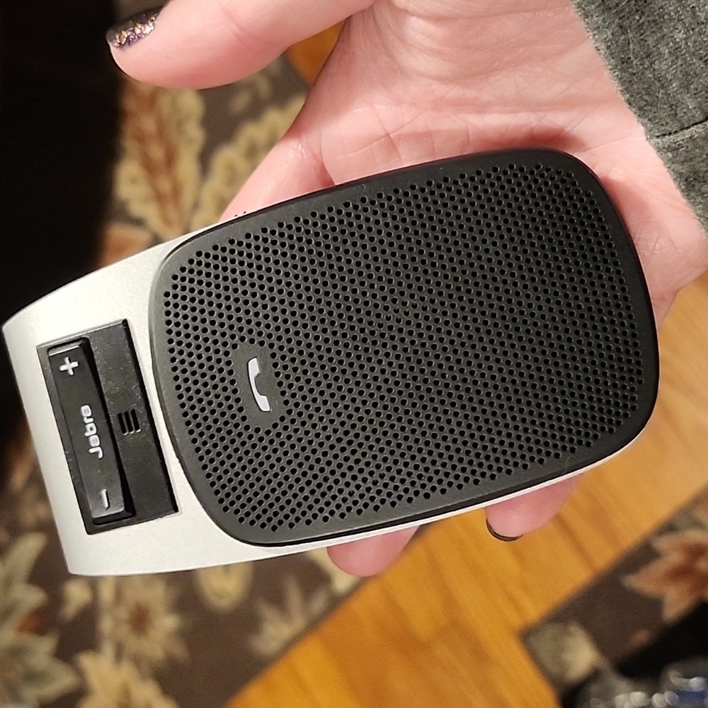 Bluetooth car speaker